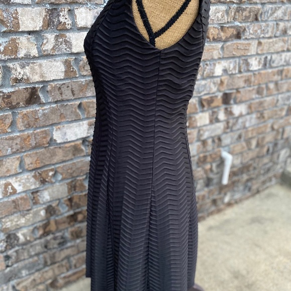 Little Black Dress - Picture 4 of 5